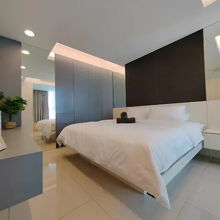 Midvally Old Klang Road 2 Bedroom 1-4Pax